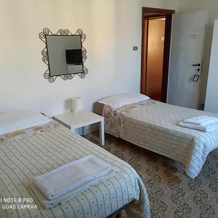 B&B A Casa Vittoria 카살레키노 디 레노