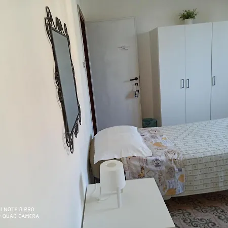 A Casa Vittoria 3* 카살레키노 디 레노