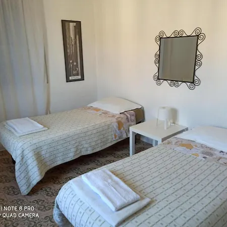 A Casa Vittoria 3* 카살레키노 디 레노